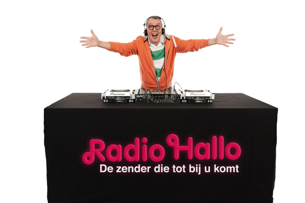 Radio Hallo 001 Wit